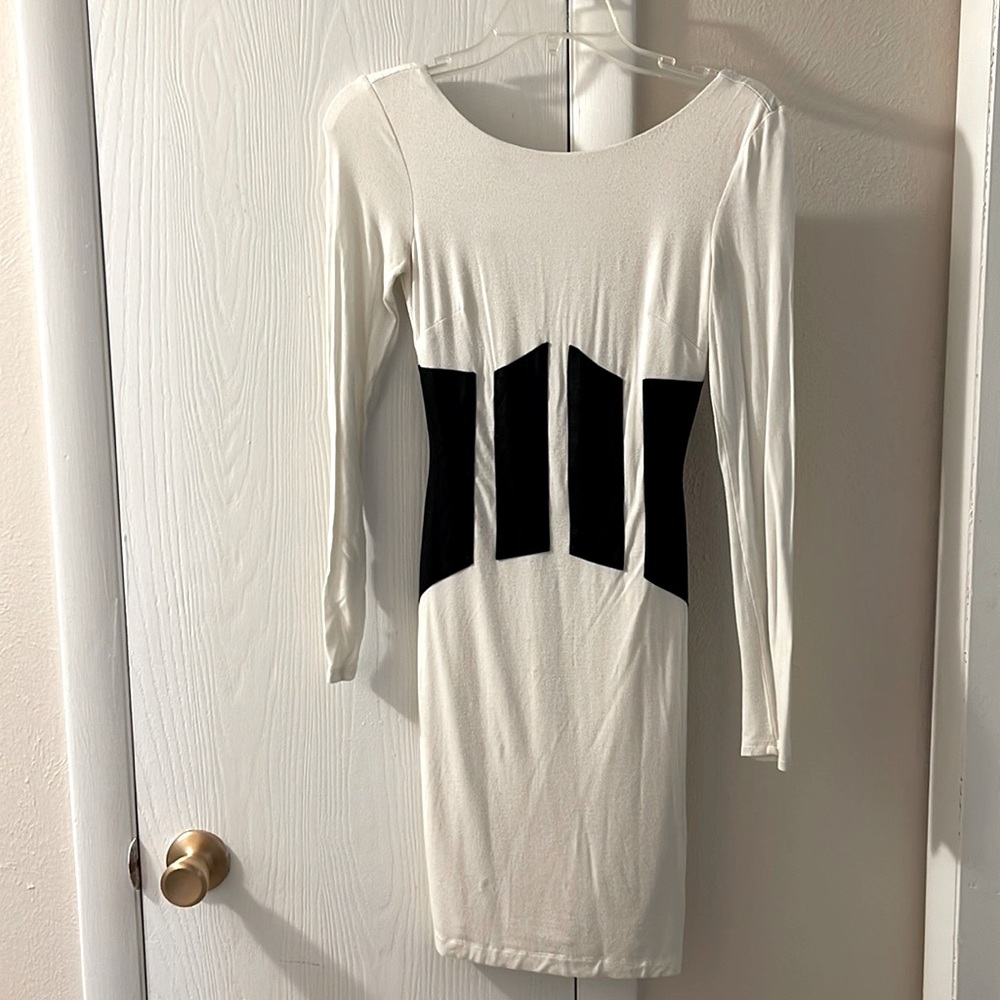 Bebe dress